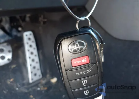 2025 Toyota Camry Se из США, поврежденный, VIN 4T1DAACK2SU061911